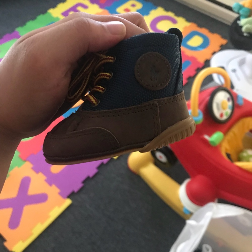 Newborn polo boots